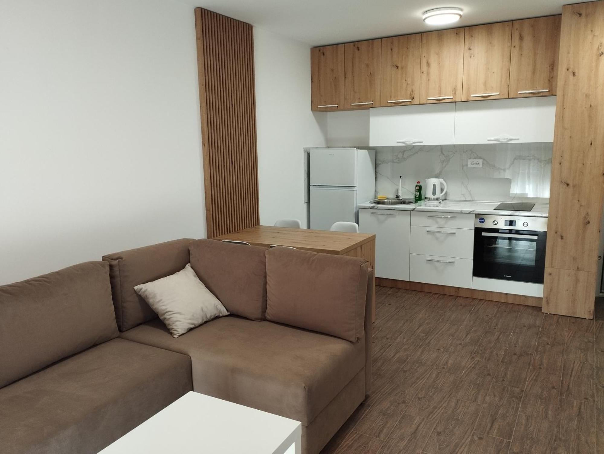 Apartment With Pool Veliko Gradište Dış mekan fotoğraf